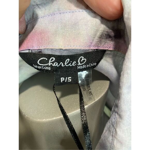 Small, Charlie B tie dye design button down shirt. - Picture 2 of 6